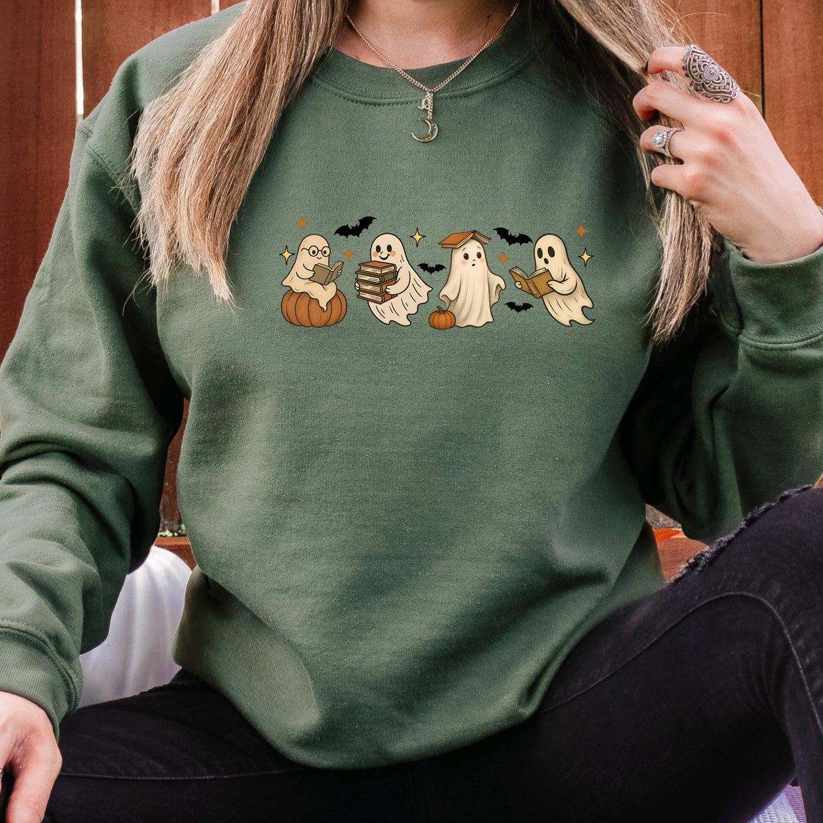 Floral Ghost Halloween Sweatshirt, Cute Ghost Sweatshirt, Boho Ghost Sweatshirt, Spooky Season Crewneck