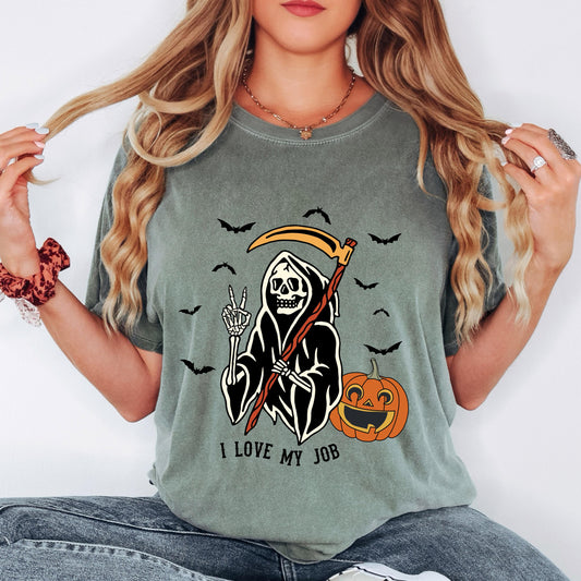 I Love My Job Halloween Shirt, Funny Skeleton Graphic Tee, Spooky Season Shirt, Vintage Halloween T-Shirt, Halloween Humor