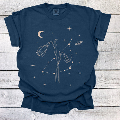 January Zodiac Flower Shirt, Capricorn Birth Month Shirt, Celestial Birth Month Constellations Shirt, Snow Drop Birth Flower Shirt, Birthday