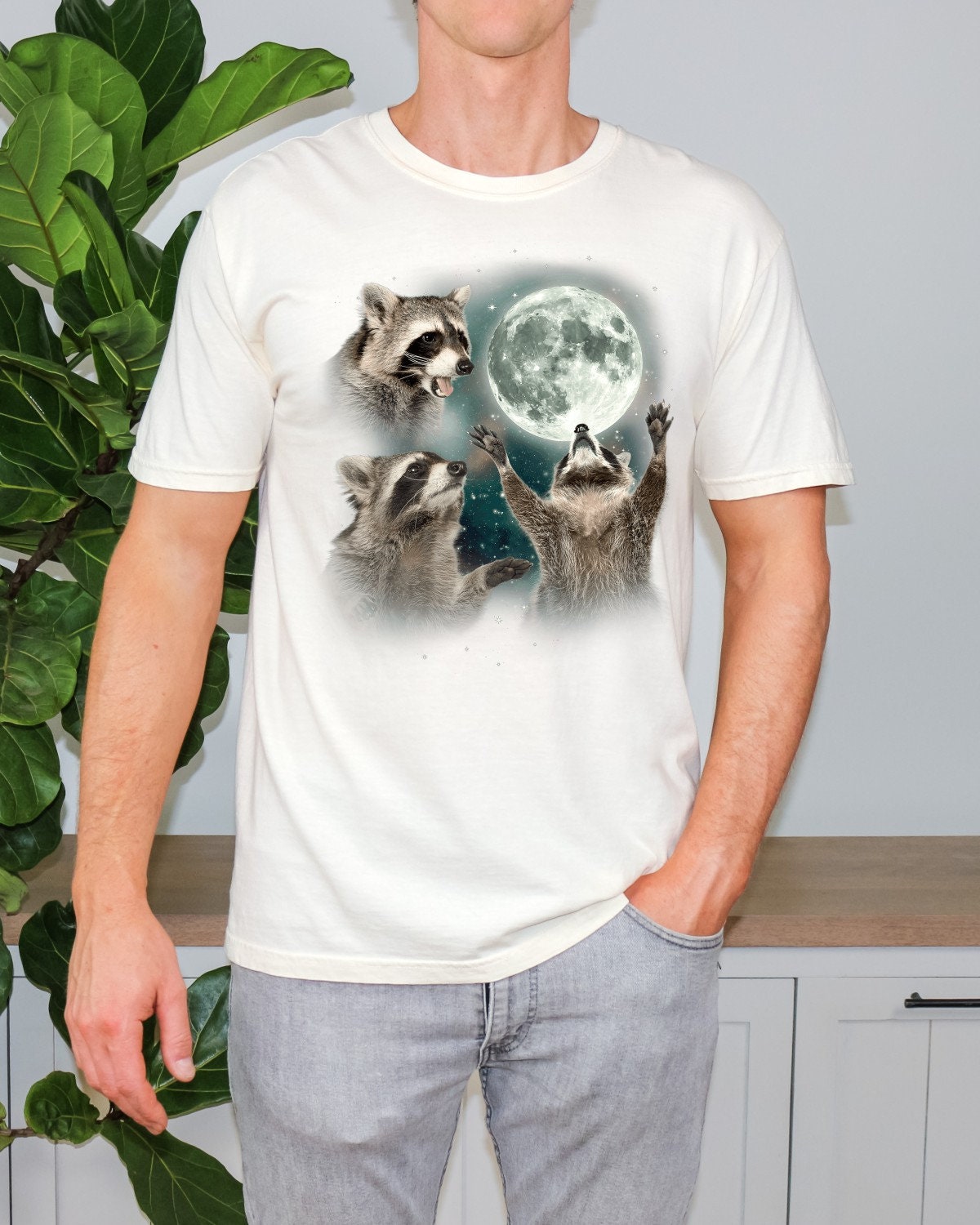 Raccoon Shirt Three Raccoons Howling at the Moon Shirt Graphic Shirt Men's Shirt Comfort Color Shirt Raccoon Lover Shirt Raccoon Moon Shirt