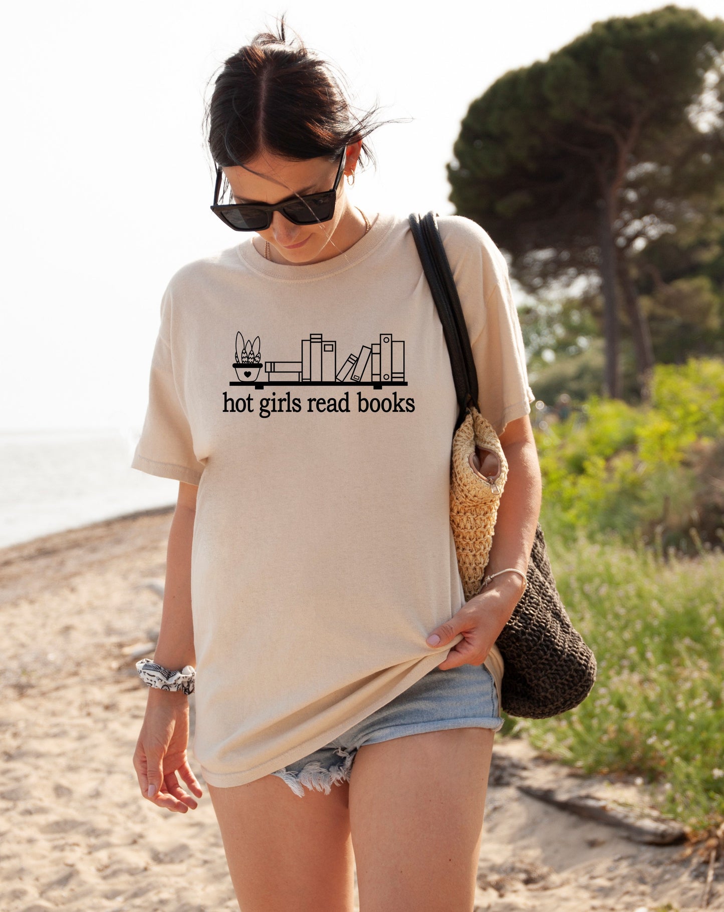 Hot Girls Read Books T-shirt Book Lover Shirt Book Tshirt Women Reading Shirts Book Club gifts bookish Shirt Book Nerd Book Shirt