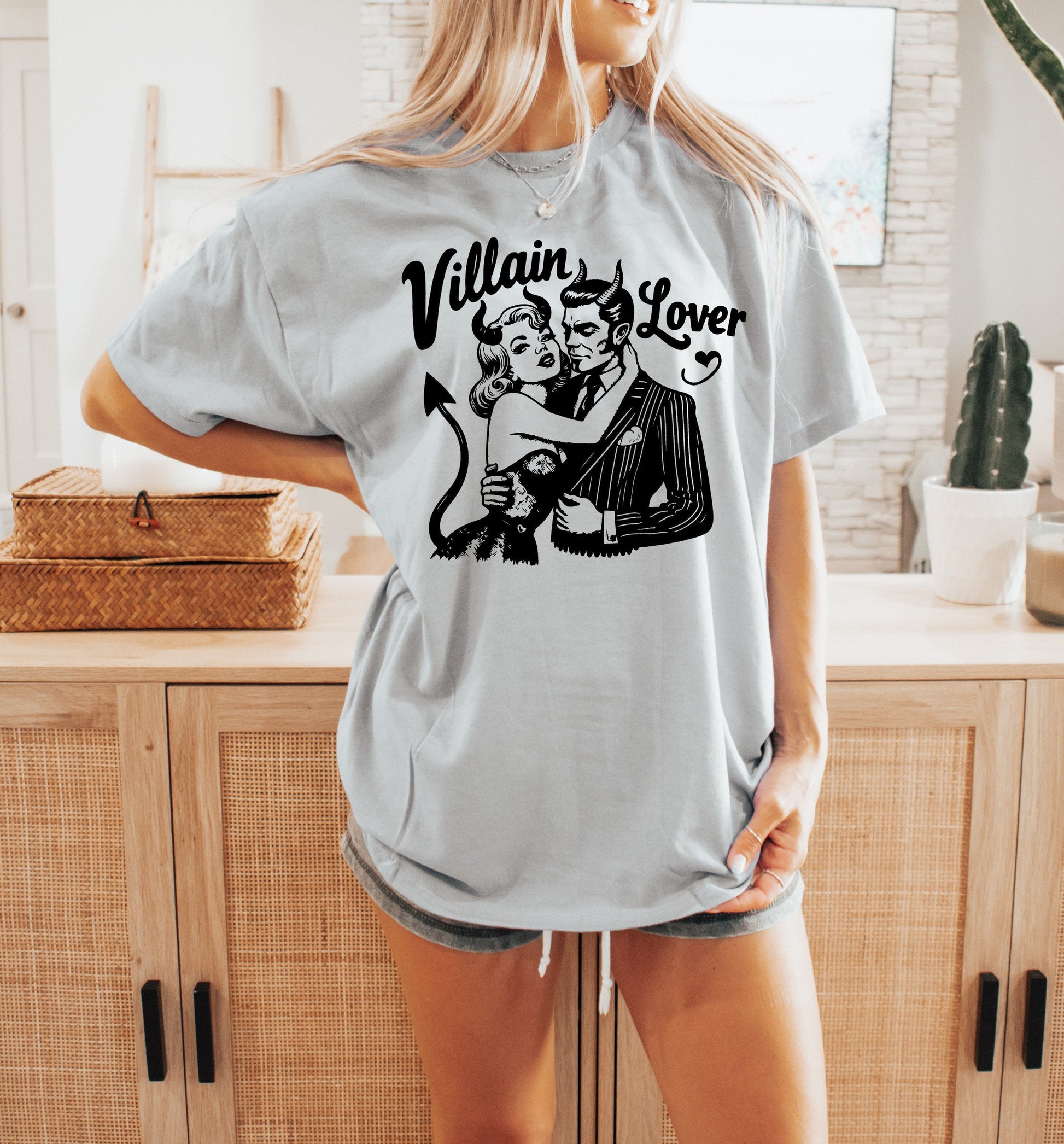 Villain Lover Shirt Book shirt Book Lover Tshirt Women Reading Shirts Book Club Shirt book shirt Book gift