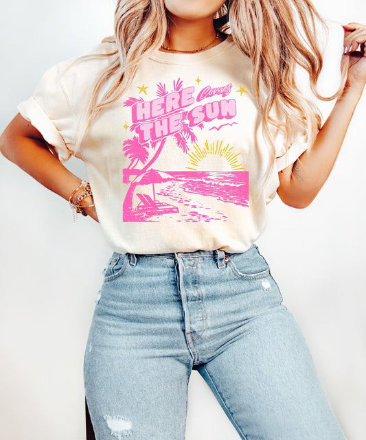 Summer Top Graphic Tee - Unleash Your Wild Side!