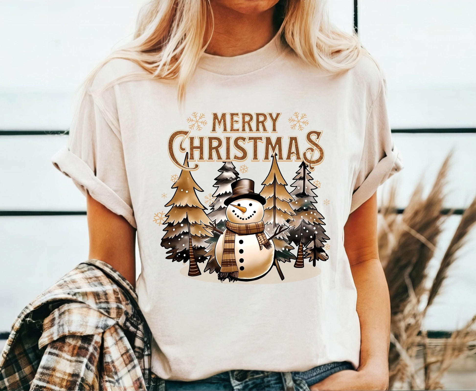 Merry Christmas Snowman Shirt, Cute Christmas T-Shirt, Christmas Shirts, Winter Season Shirt, Retro Christmas Shirt