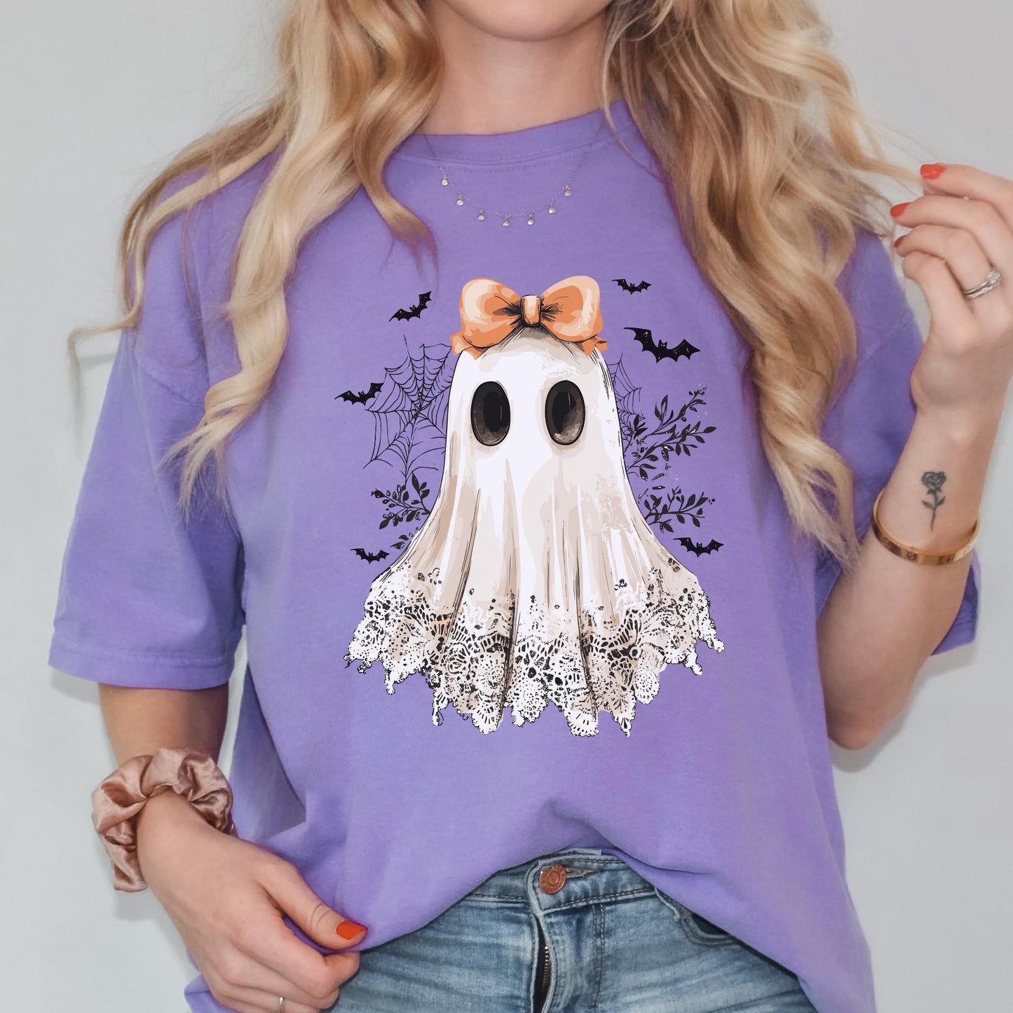Halloween Ghost T Shirt, Cute Bow Ghost Graphic Tee, Comfort Colors Halloween Top, Spooky Season Shirt, Lace Ghost Fall Graphic Tee