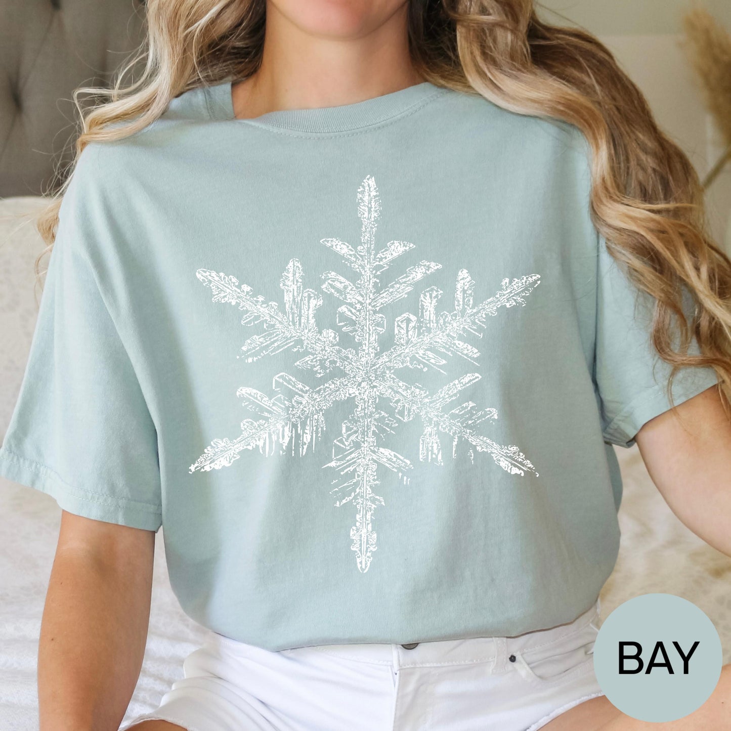 snowflake shirt winter graphic tee comfort colors tshirt gildan sweatshirt hoodie christmas top cozy holiday outfit womens snow tee