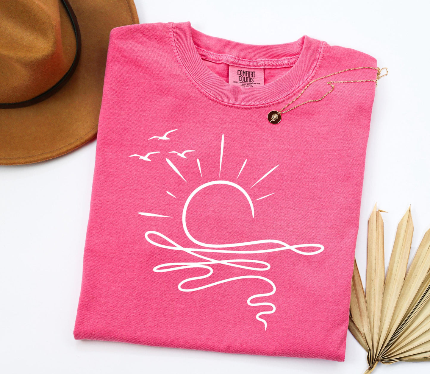 Minimalist Beach Sunset Shirt, Coastal Graphic T Shirt, Ocean Wave Tee, Summer Aesthetic Shirt