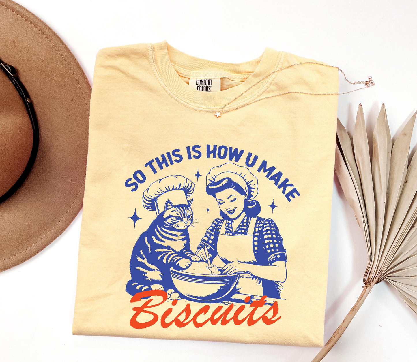Cat T-shirt, Funny Biscuits Cat Lover Gift, Cute Animal Lover Tee, Unisex Casual Top, Pet Mom Shirt, Comfortable Graphic Tee