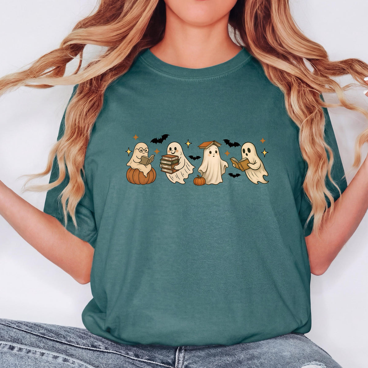 Bookish Ghosts Halloween Shirt Reading Ghost Tee Cozy Fall Sweatshirt Hoodie Spooky Book Lover Top Cute Ghost Shirt for Readers