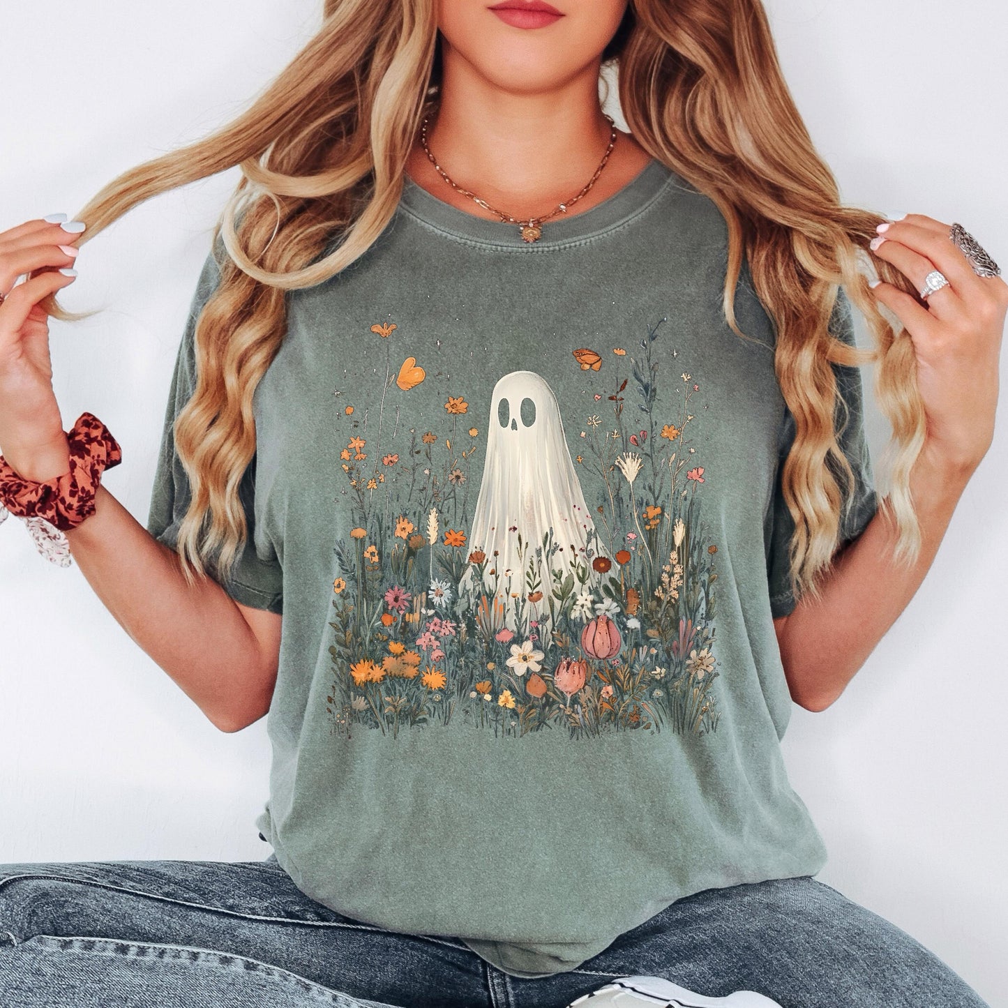Ghost Wildflower Shirt, Cute Halloween Ghost Tee, Floral Ghost T Shirt, Spooky Cottagecore Shirt, Fall Graphic Tee, Comfort Colors Shirt