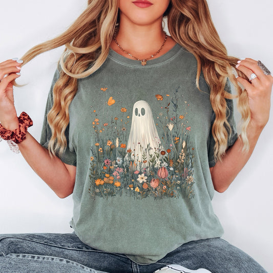 Ghost Wildflower Shirt, Cute Halloween Ghost Tee, Floral Ghost T Shirt, Spooky Cottagecore Shirt, Fall Graphic Tee, Comfort Colors Shirt