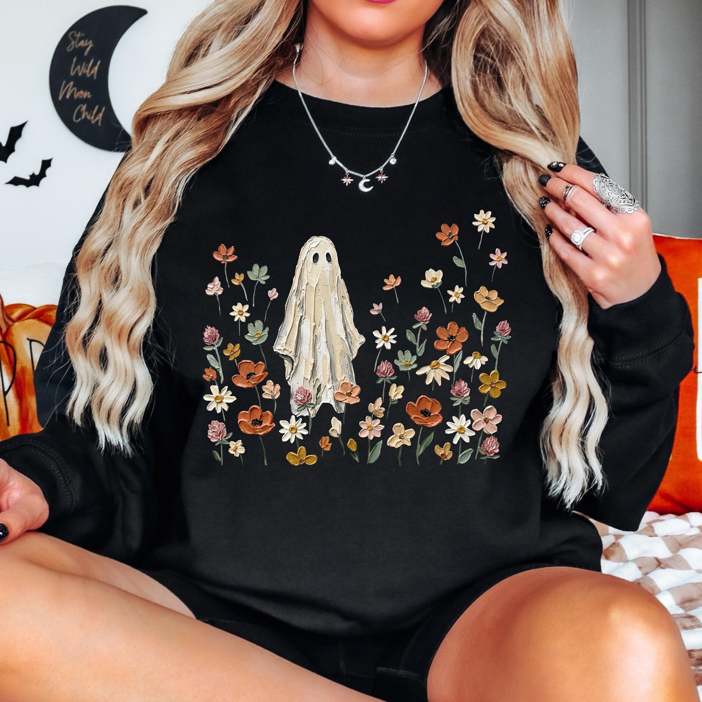 Ghost Wildflower Sweatshirt, Cute Halloween Sweatshirt, Floral Ghost Crewneck, Spooky Cottagecore Sweatshirt, Fall Ghost Pullover