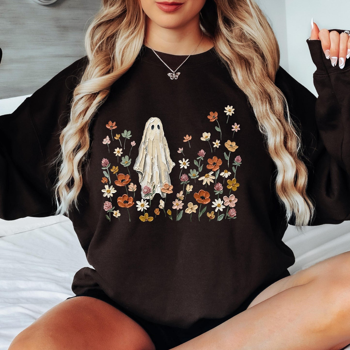 Ghost Wildflower Sweatshirt, Cute Halloween Sweatshirt, Floral Ghost Crewneck, Spooky Cottagecore Sweatshirt, Fall Ghost Pullover