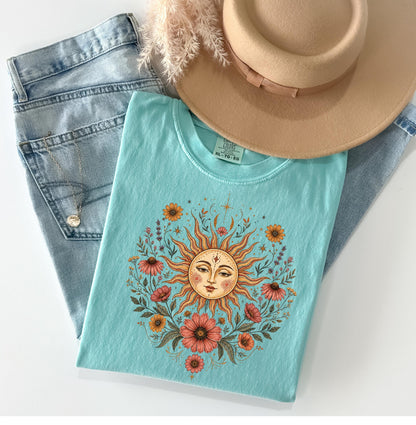 Boho Sun and Moon Shirt, Celestial Floral Tee, Vintage Wildflower Graphic T-shirt, Bohemian Sun Face Shirt, Cottagecore Nature Tee Gift