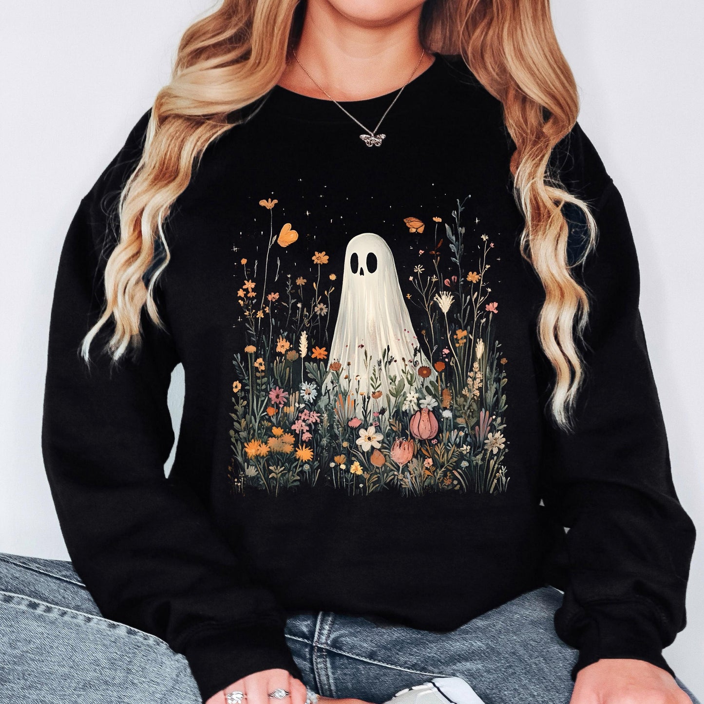 Ghost Wildflower Sweatshirt, Cute Halloween Sweatshirt, Floral Ghost Crewneck, Spooky Cottagecore Sweatshirt, Fall Ghost Pullover