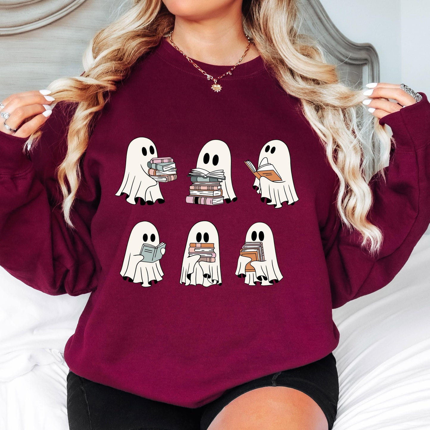 Ghost Book Lover Sweatshirt, Cute Reading Ghost Crewneck, Halloween Book Sweatshirt, Bookworm Graphic Sweatshirt