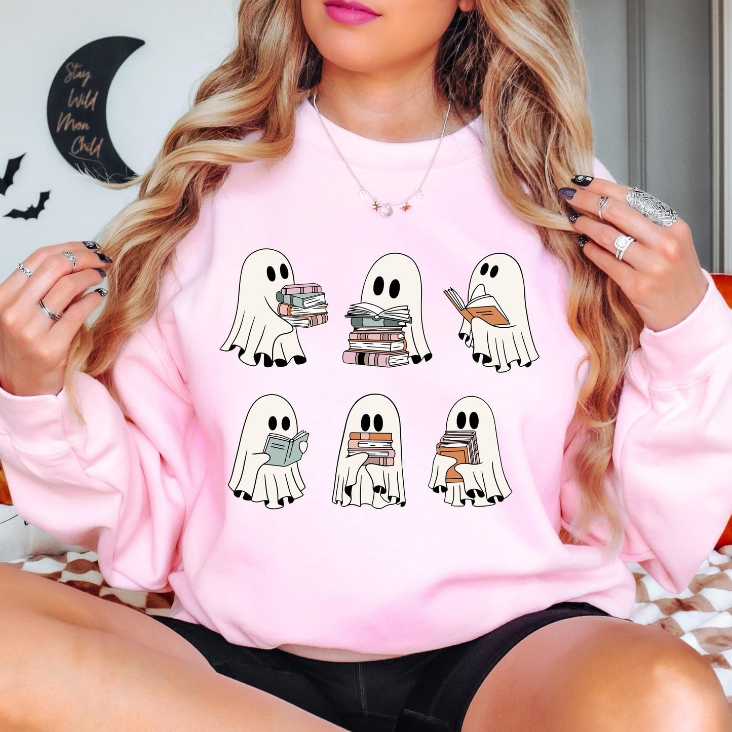 Ghost Book Lover Sweatshirt, Cute Reading Ghost Crewneck, Halloween Book Sweatshirt, Bookworm Graphic Sweatshirt