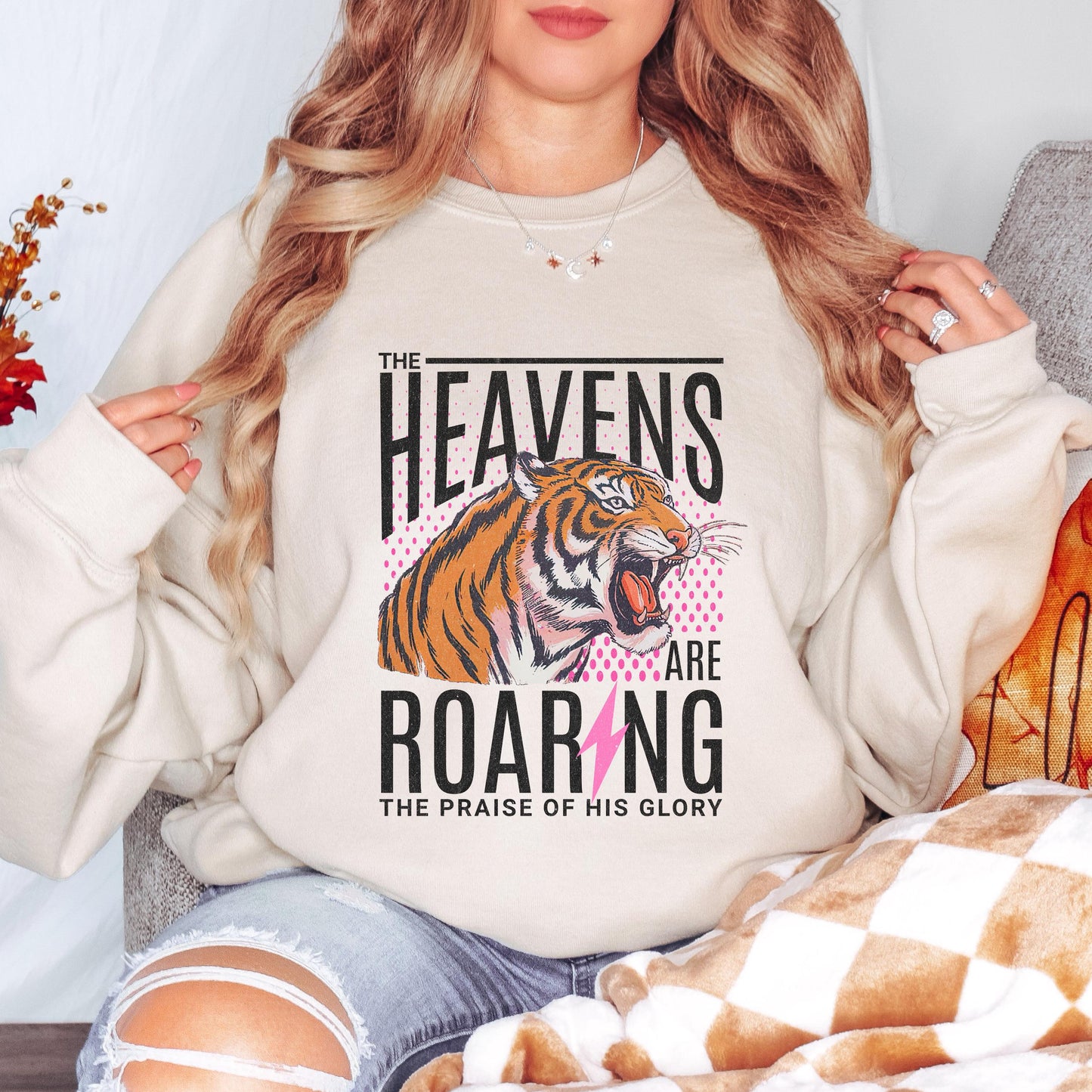 The Heavens Are Roaring Sweatshirt, Christian Tiger Sweatshirt, Faith Based Bible Verse Crewneck, Vintage Worship Sweatshirt, Christian Gift