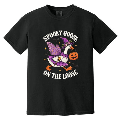 Vintage Halloween Spooky Goose on The Loose Shirt, Comfort Colors Silly Goose Tee, Retro Funny Graphic T-Shirt, Cute Halloween Tee