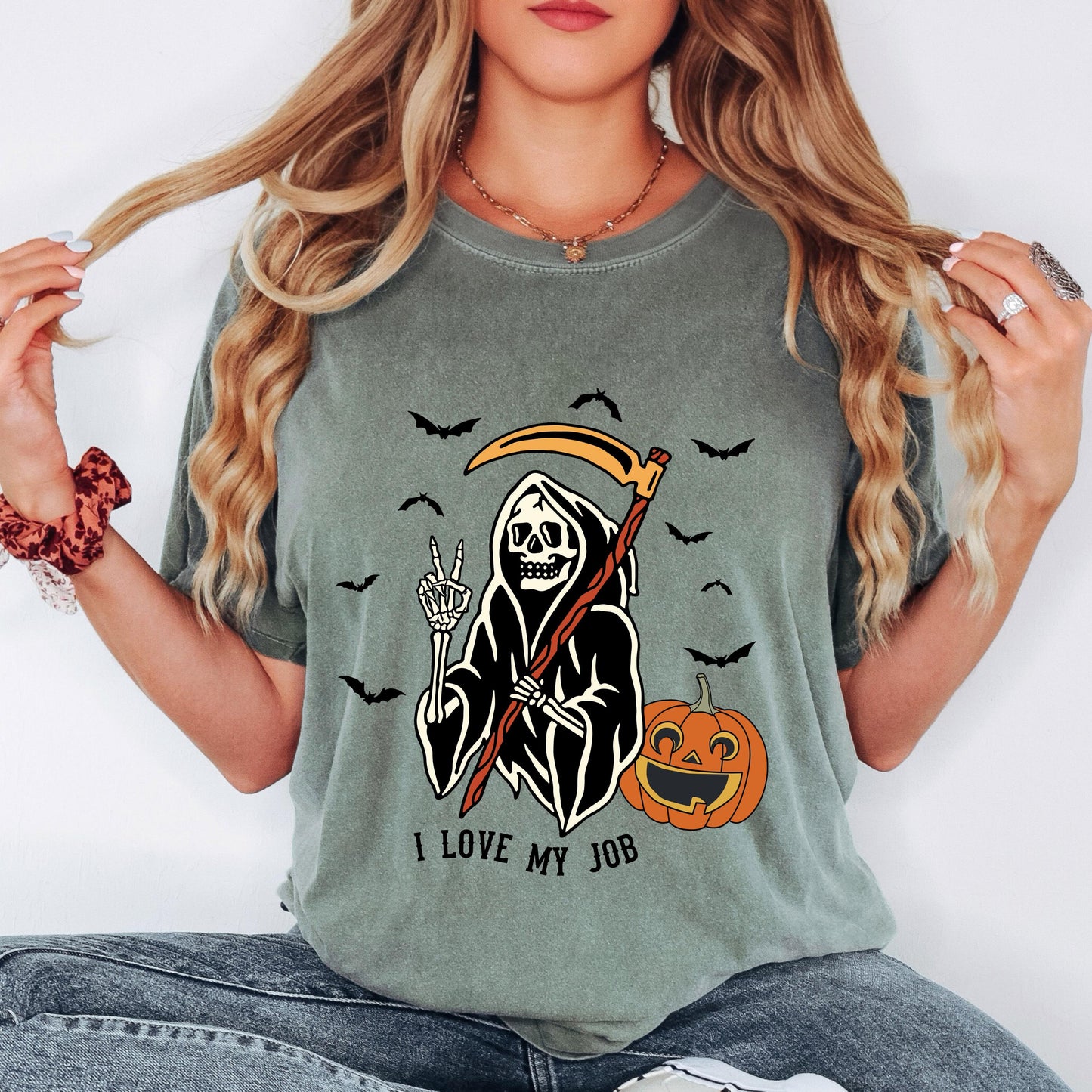 I Love My Job Halloween Shirt, Funny Skeleton Graphic Tee, Spooky Season Shirt, Vintage Halloween T-Shirt, Halloween Humor