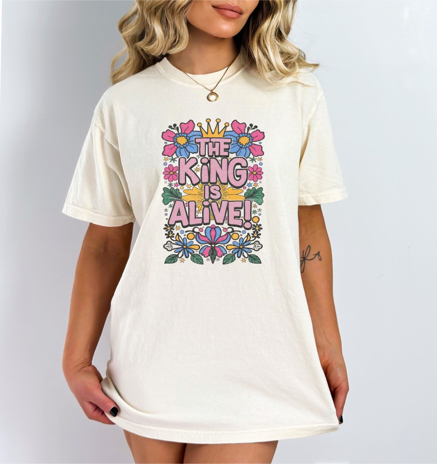 The King is Alive 2 Christian Easter Shirt